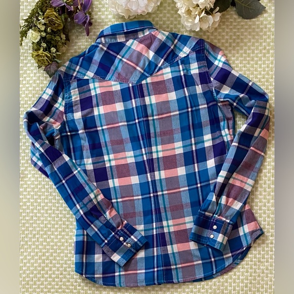American Eagle Outfitters Women’s Shirt - Picture 3 of 7